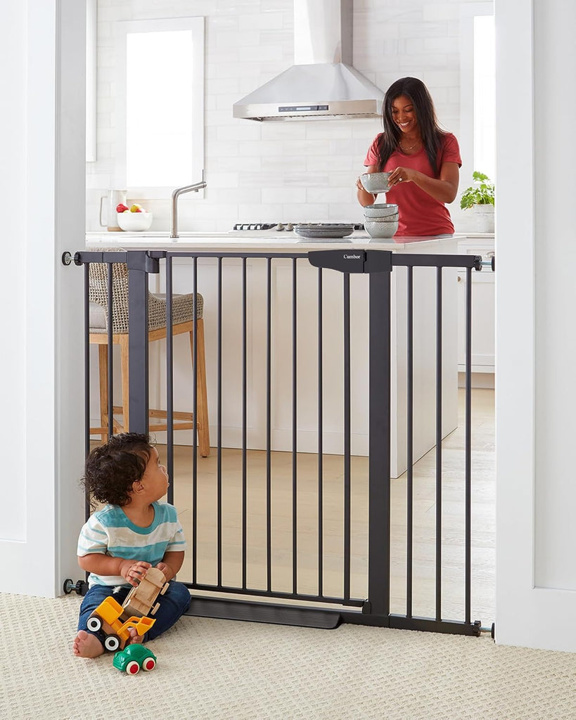 Cumbor Safety Baby and Pet Gate - FunMomCoolKid